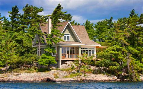 From visits to negotiations, from searching for cottages for sale up to the inspection, the proprio direct broker you choose will do everything possible to find you the cottage of your dreams in. Cottages for Sale in Muskoka & Parry Sound | The Finchams