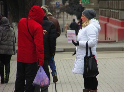 Caucasian Knot Eight Strategy 31 Activists Hold Solo Pickets In Volgograd