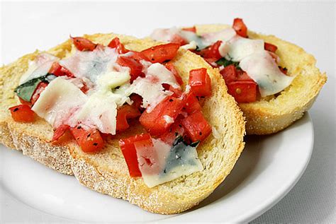 Pile on to the bread and serve as a starter. Tomato Bruschetta Recipe Barefoot Contessa : While most bruschetta recipes have you rub a raw ...