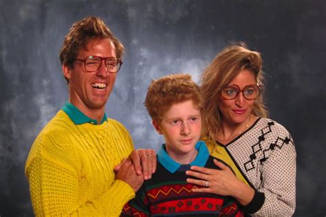 These Awkward Photos Of Families Will Convince You That Youre A Perfect Parent Bad Family