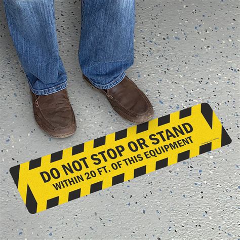 Do Not Stop Or Stand Within 20 Feet Of Equipment Sign Sku Sf 0436