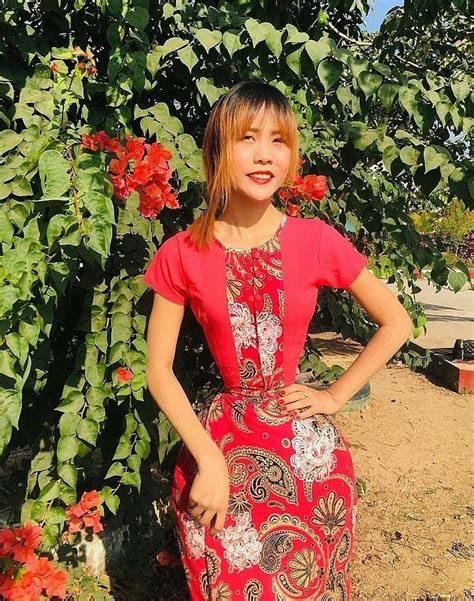 su naing with a waist size of 13 7 inches accused of photoshop she claims its her ‘genetics