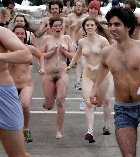 Naked College Runs Pics Xhamster