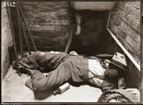 Black And White Photos Give Insight Into Sydneys Crime In 1920s