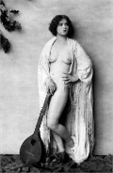 Has Clara Bow Ever Been Nude