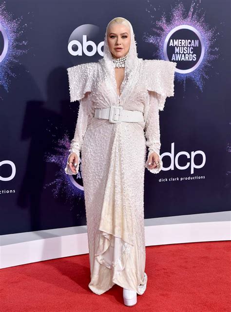 American Music Awards 2019 Red Carpet See The Best Looks Of The Night