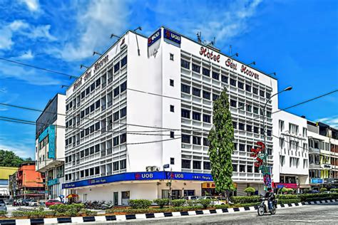 Its location is jalan sultan ismail, which means it's within walking distance to both petronas twin towers and kl tower, together with asian heritage row (a nightlife spot) and. Hotel Seri Hoover | Jalan Sultan Ismail, Kuala Terengganu ...