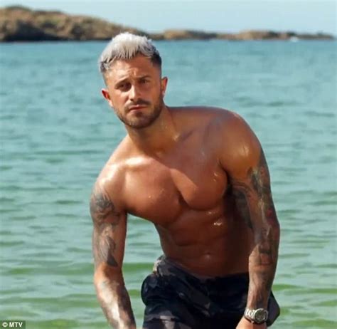 Ross Worswick Moves On From Towies Jasmin Walia In Ex On The Beach Preview Daily Mail Online