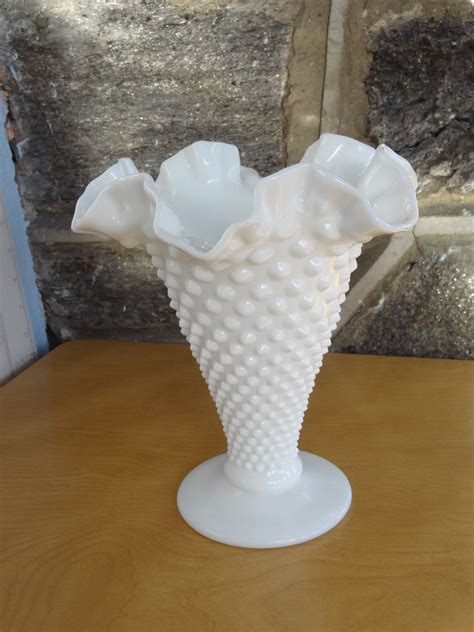 Vtg Fenton White Milk Glass Crimped Double Ruffle Hobnail Vase Centerpiece 1960s Antique