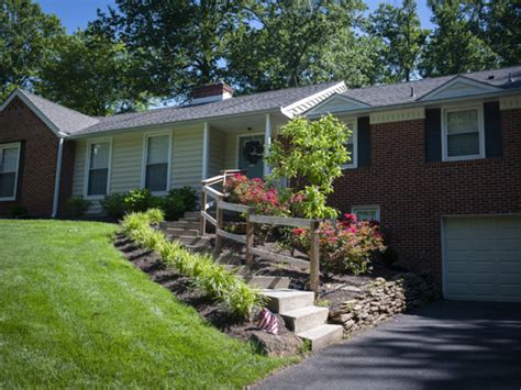 Lawn mowing wilmington, nc services can be extremely beneficial for your lawn, so you will therefore want to spend some time looking into them. Landscape & Lawn Care - Creative Landcare -Landscaping ...