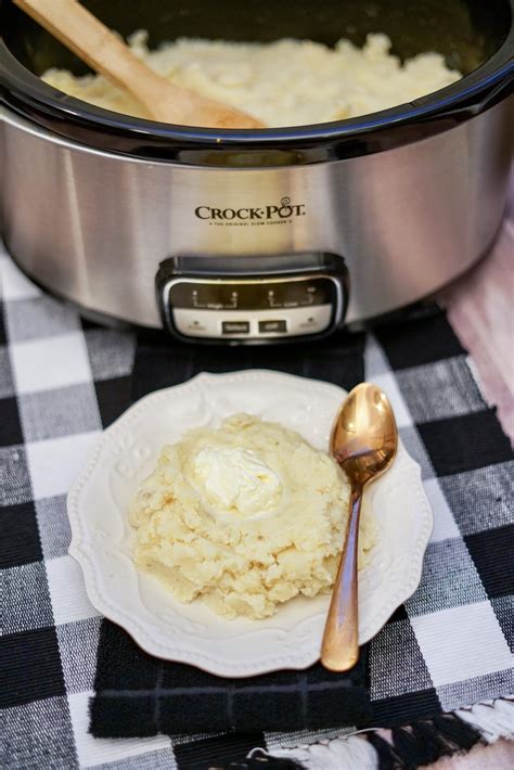 The Ultimate Crockpot Mashed Potatoes Recipe In 2020 Crockpot Mashed Potatoes Crockpot
