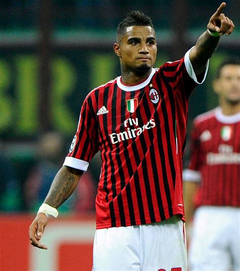 Born 6 march 1987), also known as prince, is a professional footballer who plays as a midfielder or forward for serie b club monza. Milan AC : Kevin Prince Boateng, le "moonwalker" fait ...