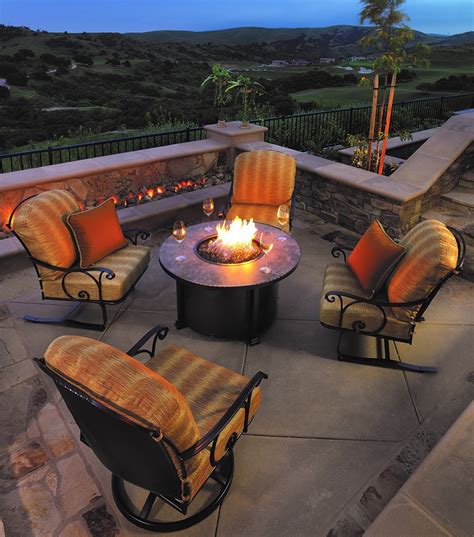 Why Autumn Is The Best Season For Fire Pits Lehrers Fireplace And Patio