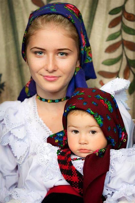 Maramures Romania Traditional Clothes Beautiful Contry Beautiful