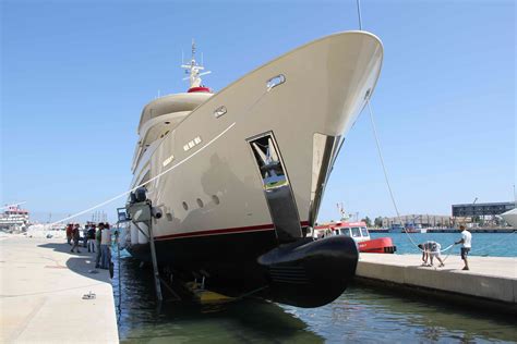 Luxury Yacht Lola At Launch — Yacht Charter And Superyacht News