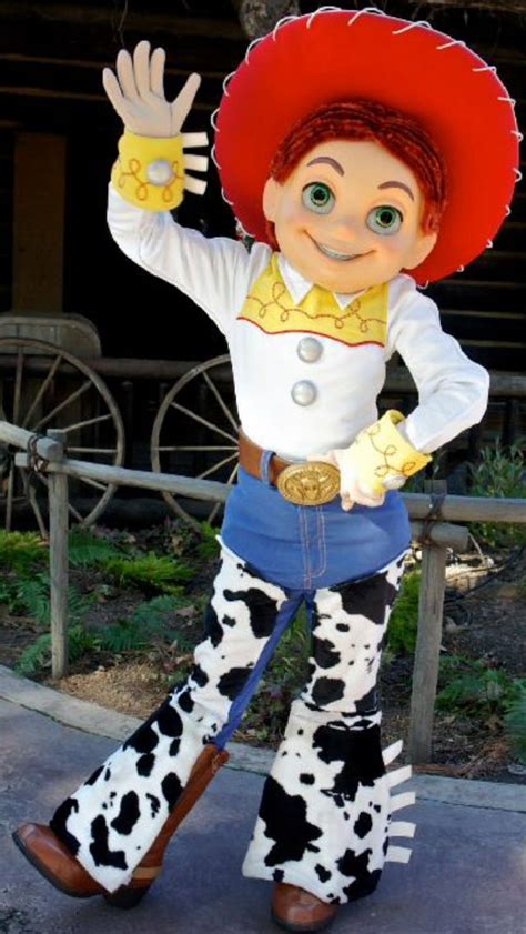 Jessie The Yodeling Cowgirl In Frontierland Disneyland Disney Pixar