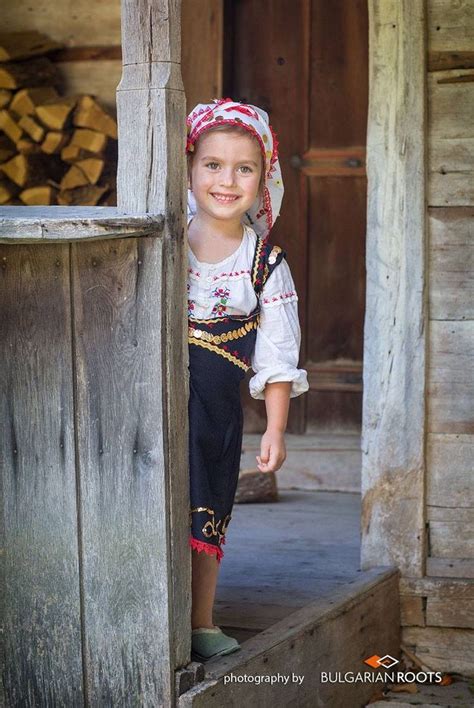 Pin Van Галинъ Колевъ Op Bulgarian Folklore And Customs Hoeden