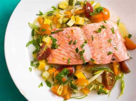 As with all seafood, raw salmon contains a host of bacteria and parasites that could lead to food poisoning in cats. What to Eat With Salmon: Tried-and-True Side Dishes for a ...