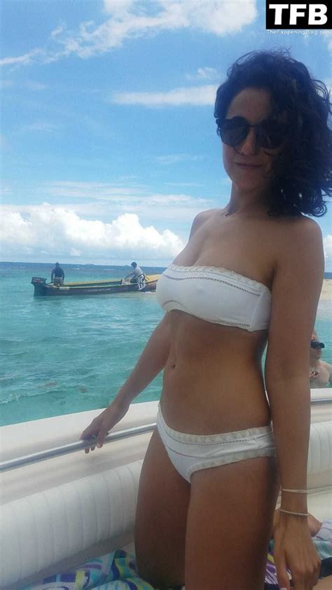 Emmanuelle Chriqui Sexy Leaked The Fappening Photos Thefappening