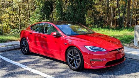 Tesla Model S Plaid Gains Track Mode Top Speed Increases To 175 Mph