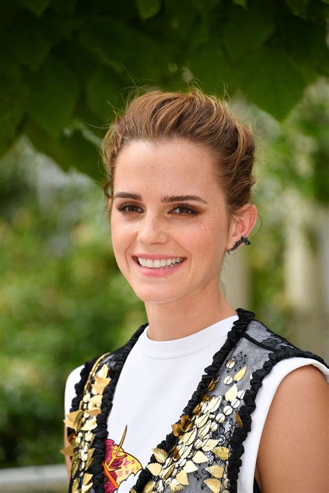 Even if emma watson retires from acting, she'll always be a role model. Woman Crush Everyday | Emma watson, Emma watson style, Emma watson sexiest