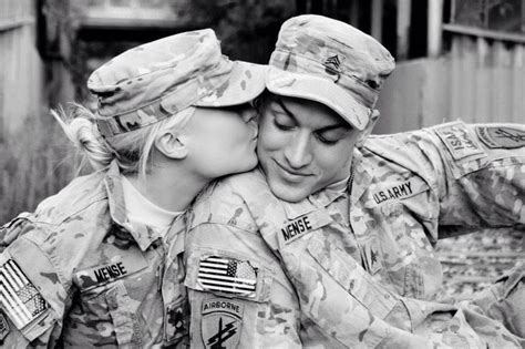 Army Love Military Couples Military Couple Pictures Army Husband