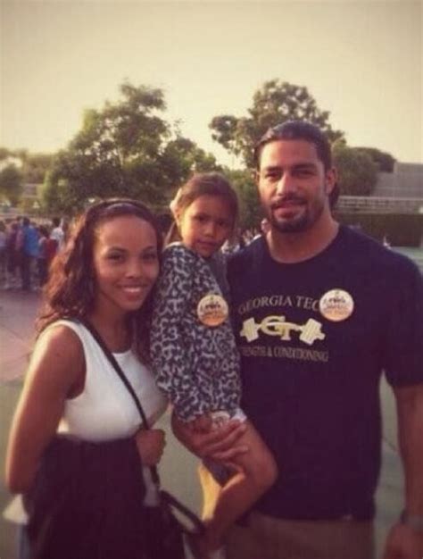 Joe anoai (roman reigns) & his little cousin cataleya who is battling nf appeared in a livestream for world nf. Words Celebrities Wallpapers: Roman Reigns And His Family ...