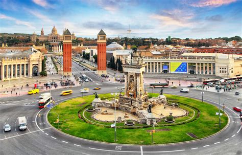 Dove Dormire A Barcellona Migliori Zone Per Alloggiare Volagratis