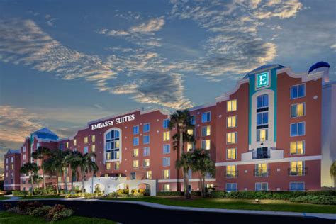 Hotels Near Orlando Premium Outlets Vineland Ave In Orlando Usa
