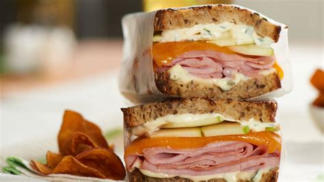 Grilled Country Ham Cheese Sandwich Recipe Hellmann S Us