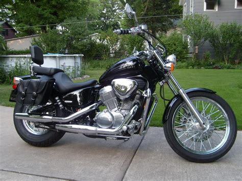 If you would like to get a quote on a new 2004 honda shadow vlx deluxe use our build your own tool, or compare this bike to other cruiser motorcycles.to view more specifications, visit our detailed. 2004 Honda Shadow VLX 600 Nepean, Ottawa