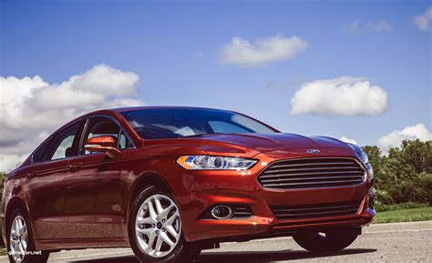 2014 Ford Fusion Se Ecoboost Photos News Reviews Specs Car Listings