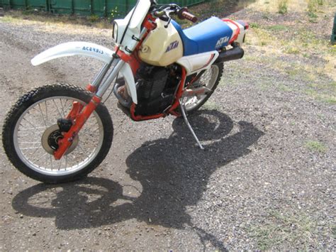 Dual rate spring drs you must tell us if you have 2 shocks or 2.5 diameter shocks on your car in the note section of your order on page 4 of the ordering process. KTM 504GS & MX ahrma Dual sport Rotax vintage 500 xr tt cz ...