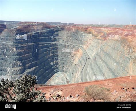 Largest Open Pit Gold Mine