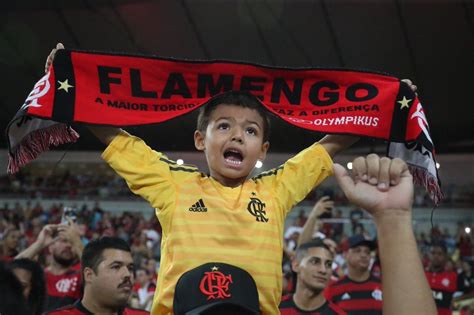 Flamengo is a neighborhood in rio de janeiro, brazil. Flamengo (@Flamengo) | Twitter | Rio de janeiro, Sports ...