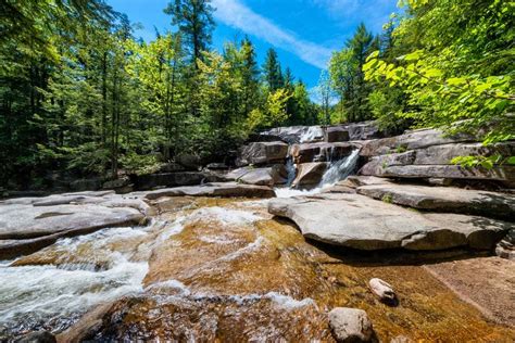 11 Relaxing Swimming Holes In New Hampshire 2022