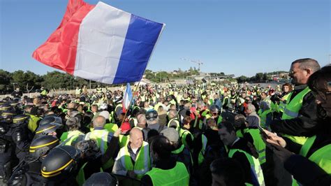 France Fuel Protest One Dead In Yellow Vest Blockades Bbc News
