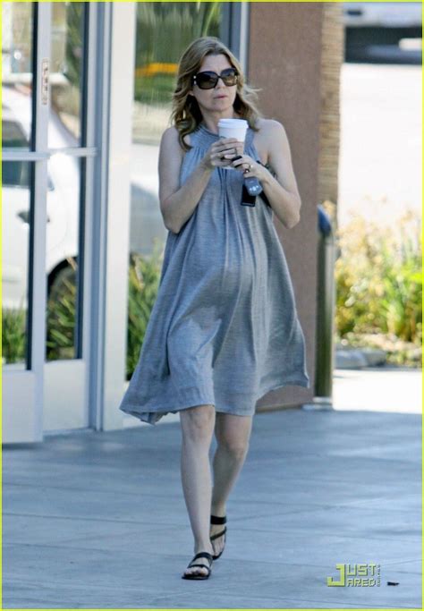 Ellen Pompeo Pregnant Coffee Run 04 Greys Anatomy Derek Greys Anatomy