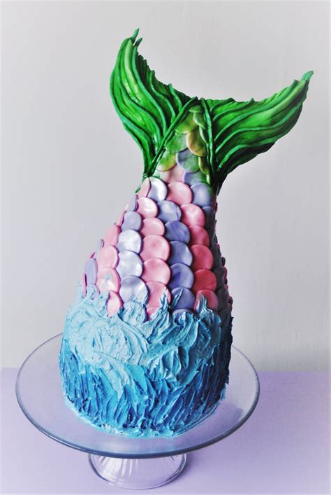How To Make A Fabulous Mermaid Cake — Icing Insight