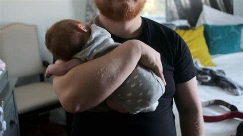Daddy Burping His Newborn Baby Del Colaborador De Stocksy L A Jones Stocksy