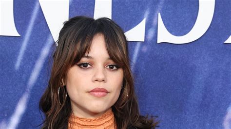 jenna ortega s mom appears to use her viral smoking photos as an anti
