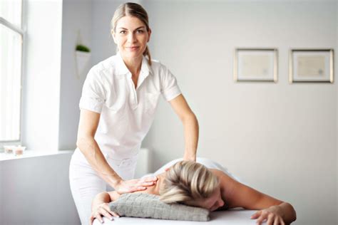 How To Become A Massage Therapist A Hands On Career That Makes A Difference Au