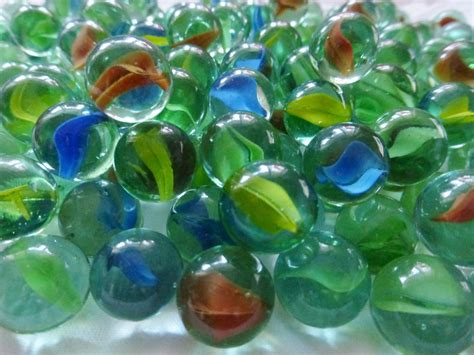 100 X Hi Quality Sharp Colour Glass Marbles Traditional Toys Classic