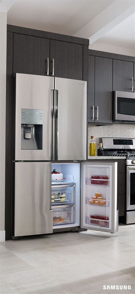 What is the average size of a refrigerator? The stainless steel Samsung 4-Door-Flex Refrigerator is ...