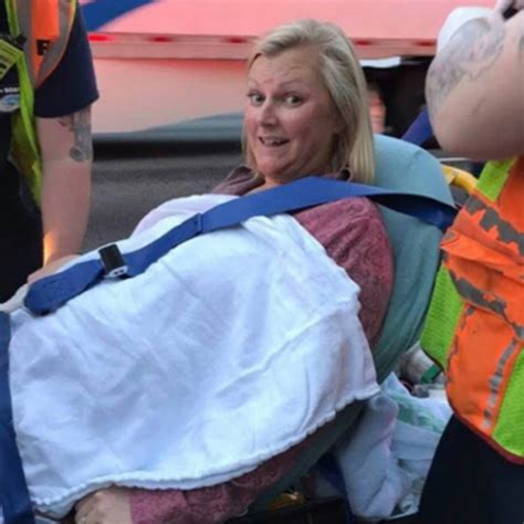 Mom Gives Birth To A Pound Baby In Her Car While Began Preparing To