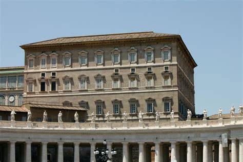 Ciudad Del Vaticano La Ventana Del Papa De La Cual él Entrega El