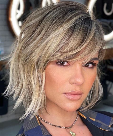 30 Gorgeous Bob Hairstyles With Side Bangs For 2024 Side Bangs