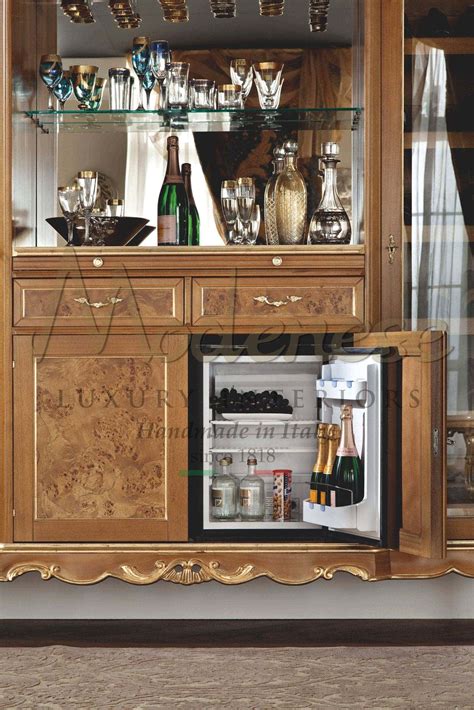 Italian Exclusive Design Luxury Classic Bar Counters Solid Wood