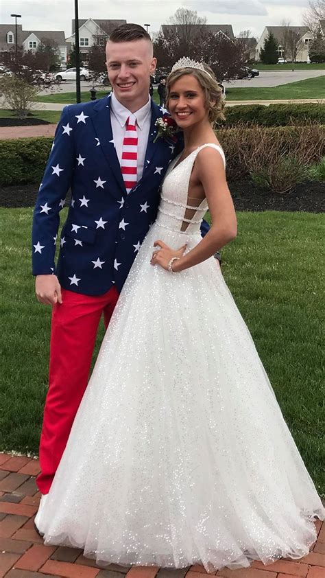 9 Affordable American Flag Wedding Dresses A 155