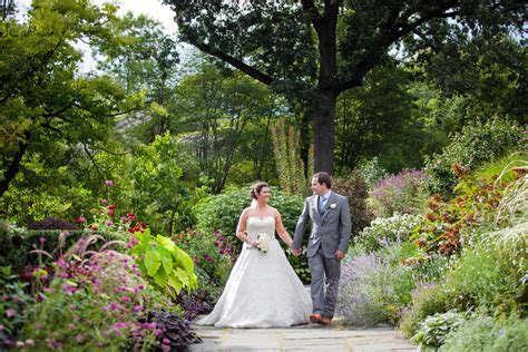 Country garden central park is a perfect choice for anyone looking for their dream home. NYC Elopement, Central Park, Shakespeare's Garden ...